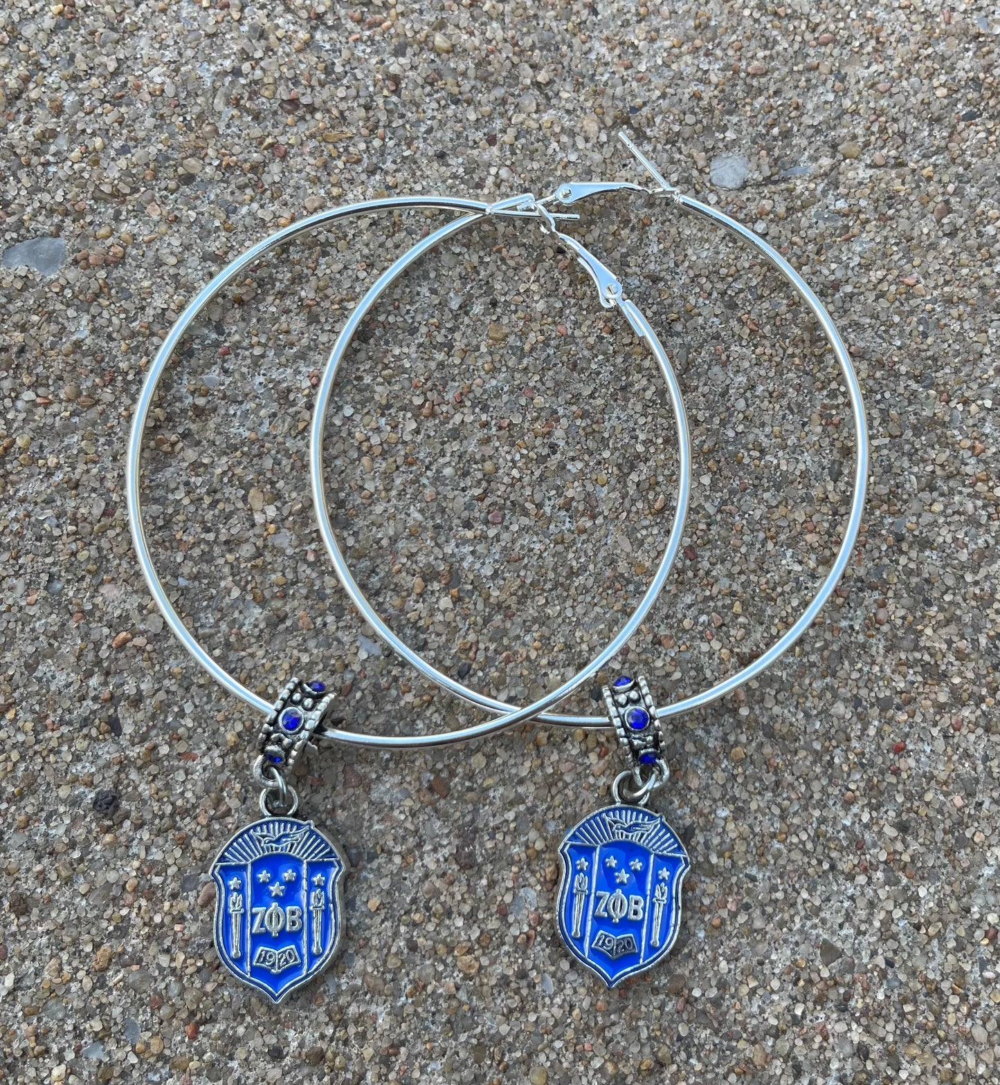 Shield Hoops